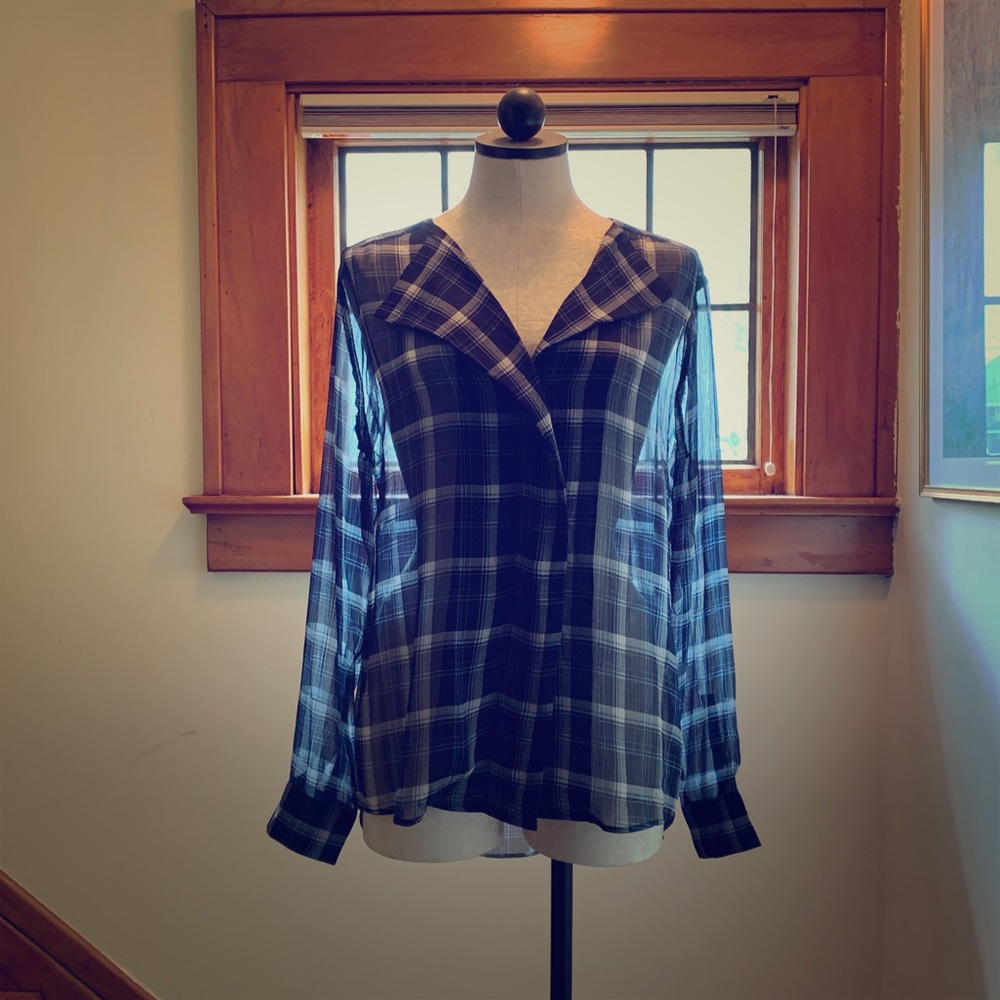 Philosophy shear blouse